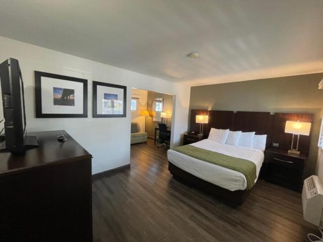Hi View Inn & Suites 맨하탄비치 외부 사진