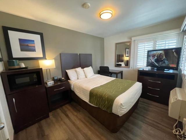 Hi View Inn & Suites 맨하탄비치 외부 사진